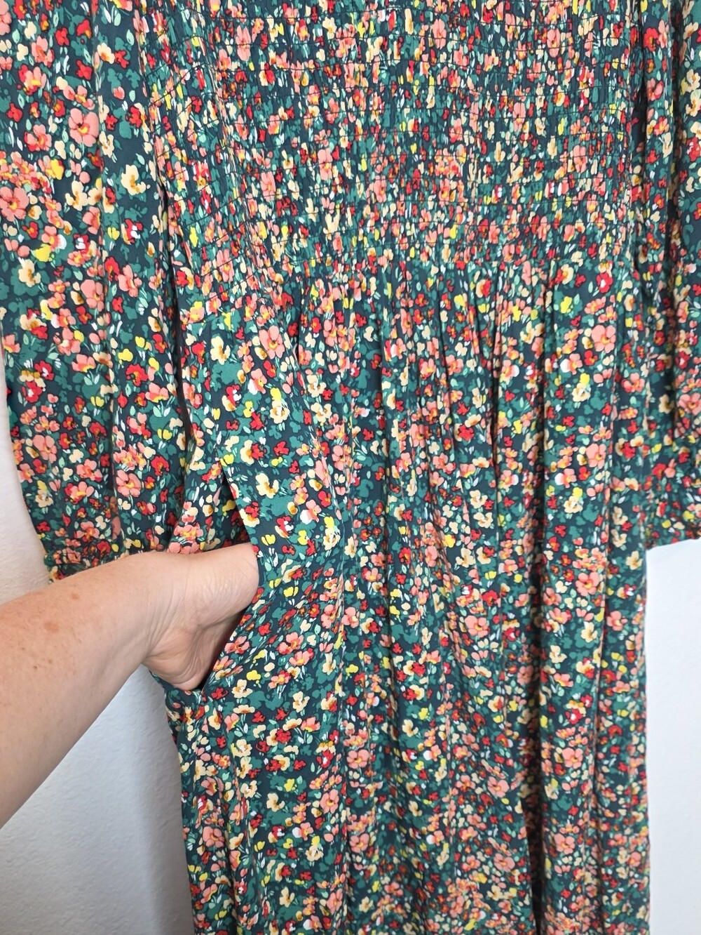 🚨NEW J CREW Green Floral V-Neck Smocked Midi Dress Pockets Wedding Summer Sz M - Picture 9 of 16